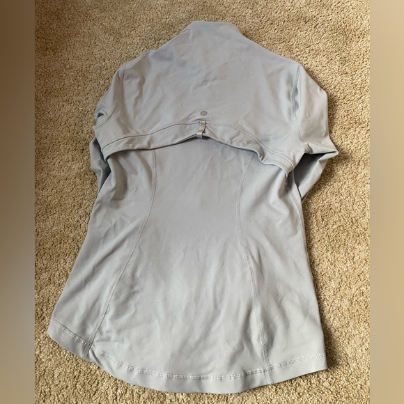 gray zip up jacket - Picture 3 of 6